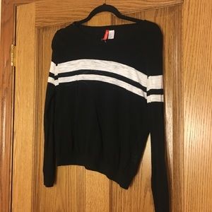 Black and white long sleeve shirt